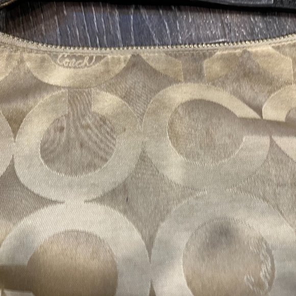 Authentic Coach Tan Shoulder Bag - Picture 6 of 12